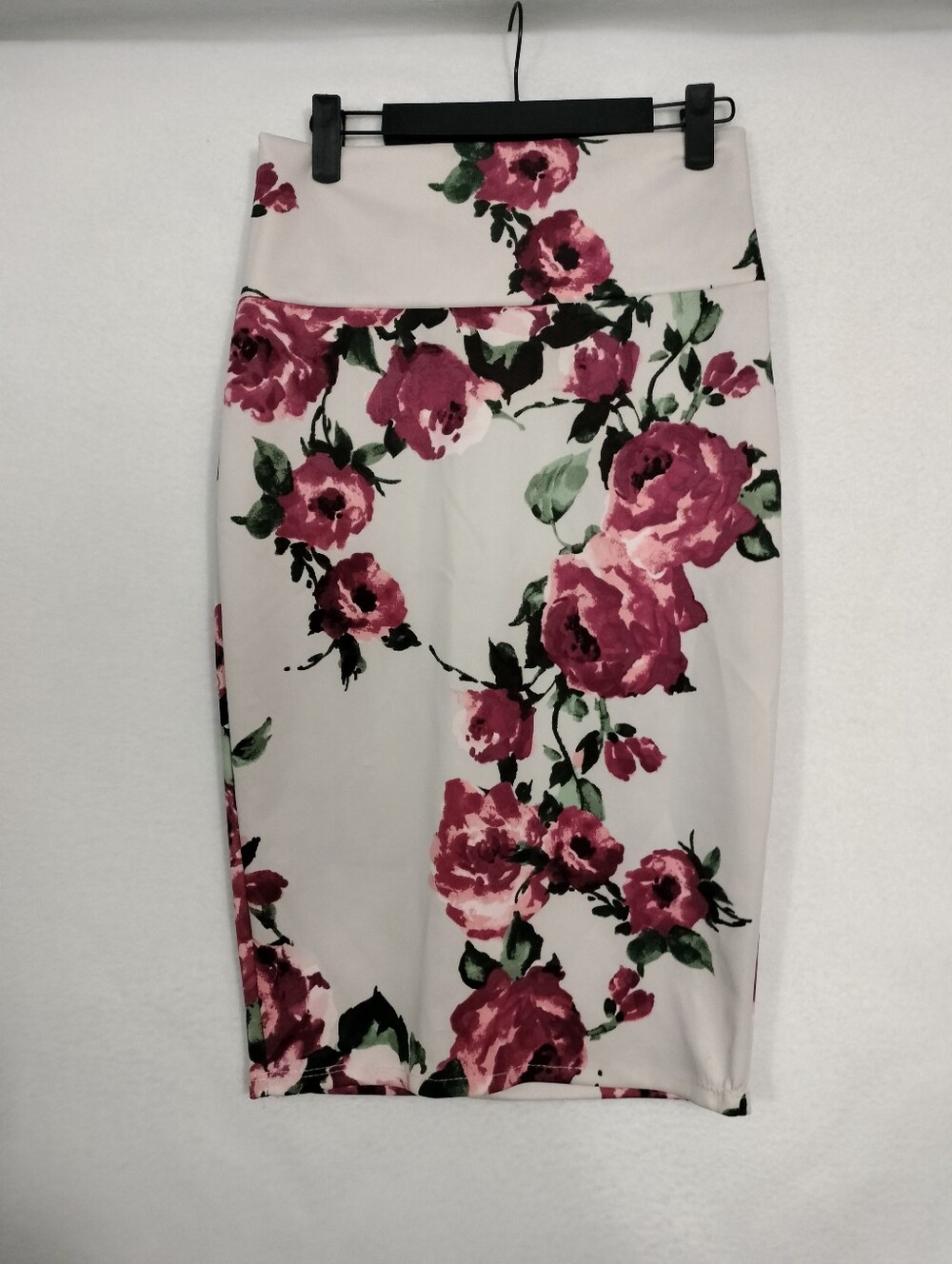 Silhouette Cream Pencil Skirt with Pink Rose Print